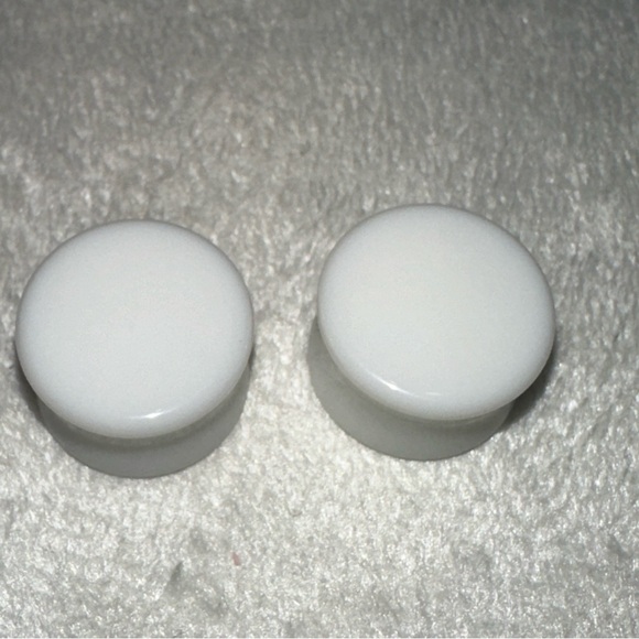 New 16 mm Ear Plugs piercings Earrings lobes never worn - Picture 2 of 5